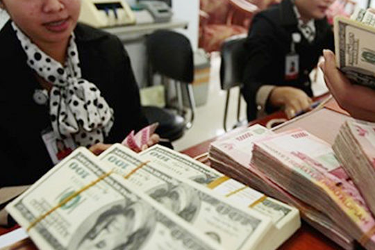 Điều hành tỷ giá năm 2017: Thách thức và áp lực