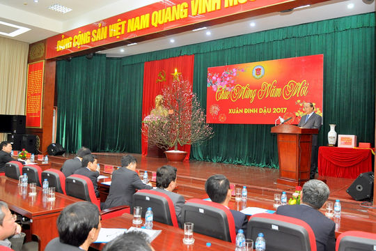 Thủ tướng Chính phủ Nguyễn Xuân Phúc thăm và làm việc với Kiểm toán Nhà nước