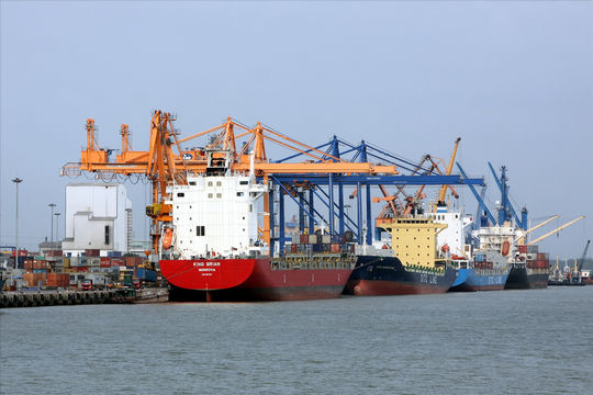 Hải Phòng: Quy định thu phí chưa hợp lý làm khó doanh nghiệp Hải Phòng: Quy định thu phí chưa hợp lý làm khó doanh nghiệp