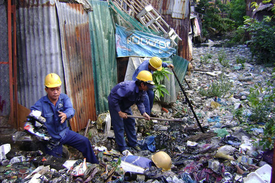 Ứng phó với những thách thức lớn  về môi trường