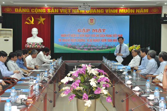 Gặp mặt nhân kỷ niệm 92 năm ngày Báo chí Cách mạng Việt Nam