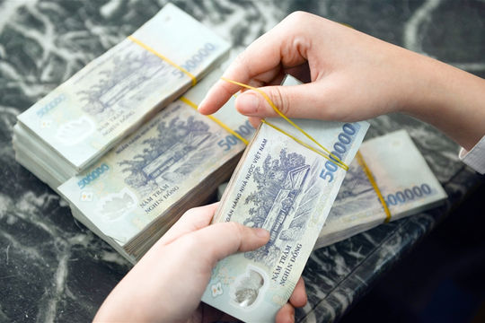 Tín dụng tăng nhanh:  Niềm vui xen lẫn nỗi lo