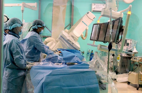 Phát hiện những bất cập lớn trong quản lý giá, sử dụng trang thiết bị y tế