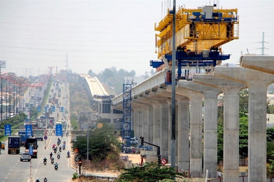 Siết chặt quản lý để giảm nợ công