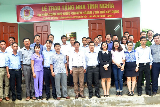 Trao nhà tình nghĩa cho gia đình chính sách tại tỉnh Yên Bái Trao nhà tình nghĩa cho gia đình chính sách tại tỉnh Yên Bái