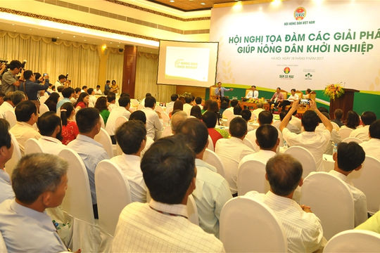 Bàn giải pháp giúp nông dân khởi nghiệp