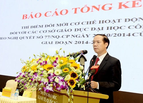 Tiềm ẩn rủi ro trong nguồn thu của các trường tự chủ