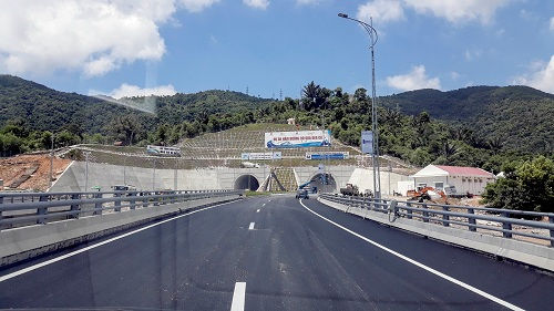 Xây dựng hầm đường bộ qua Đèo Cả - QL1 theo hình thức hợp đồng BOT và BT: Kỳ I  - Giảm tổng mức đầu tư  nhưng còn sai sót làm tăng chi phí