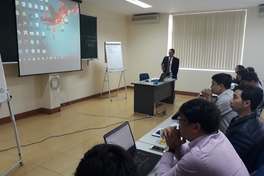 Phó Tổng Kiểm toán Đoàn Xuân Tiên tham gia giảng dạy lớp Kiểm toán viên chính