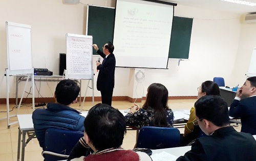 GS,TS Đoàn Xuân Tiên tham gia giảng dạy lớp Kiểm toán viên chính