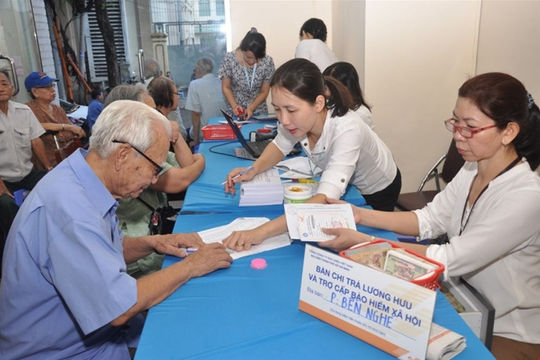 Tăng tuổi nghỉ hưu: Cần hạn chế những tác động  tiêu cực cho thị trường lao động Tăng tuổi nghỉ hưu: Cần hạn chế những tác động  tiêu cực cho thị trường lao động
