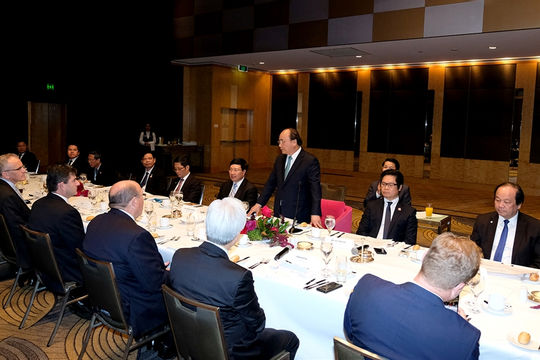 Thủ tướng đối thoại với nhà đầu tư Australia về thời cơ lớn tại Việt Nam