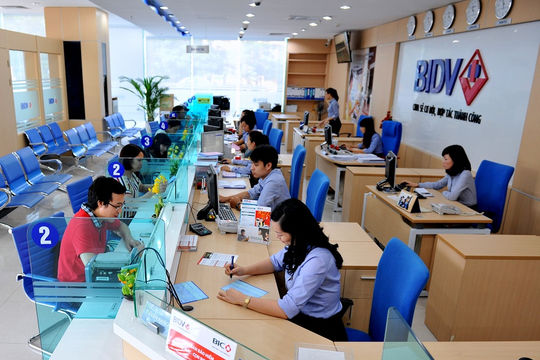 Thị trường M&A ngân hàng: Gia tăng các hoạt động bán vốn cho nhà đầu tư