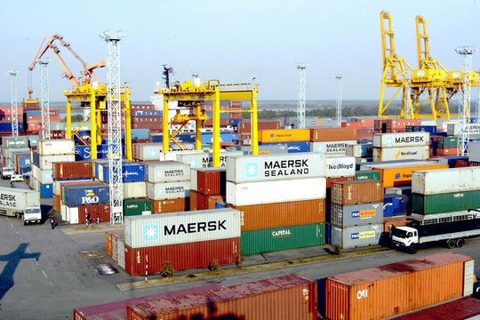 Đặt mục tiêu tăng trưởng  xuất khẩu 15 - 20%/năm