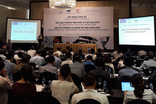 Hai kịch bản tăng trưởng kinh tế năm 2018