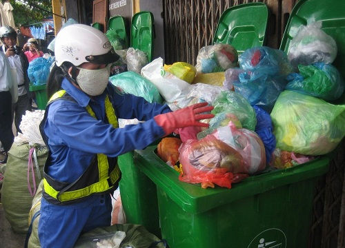 Báo động “ô nhiễm trắng” Báo động “ô nhiễm trắng”