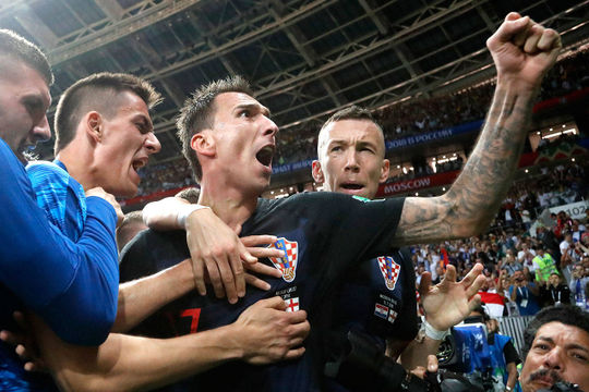 Lội ngược dòng thành công, Croatia gặp Pháp trong trận chung kết lịch sử