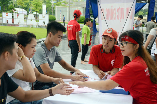 Rực sắc hồng tại Ngày hội Giọt hồng tri ân và hội quân Hành trình Đỏ 2018