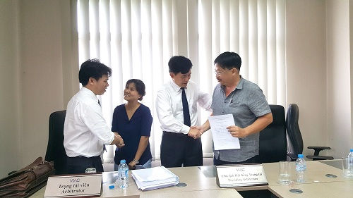 Giải quyết tranh chấp thương mại qua trọng tài Tạo dựng môi trường kinh doanh minh bạch, thân thiện