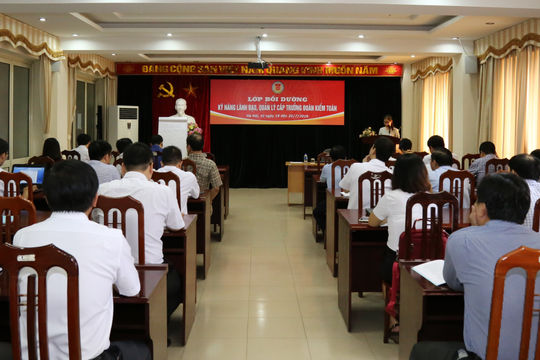 Bồi dưỡng kỹ năng lãnh đạo, quản lý cấp Trưởng đoàn kiểm toán Bồi dưỡng kỹ năng lãnh đạo, quản lý cấp Trưởng đoàn kiểm toán
