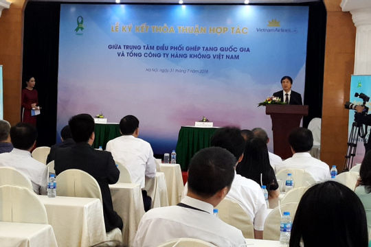 Vietnam Airline hỗ trợ vận chuyển mô, tạng cứu chữa người bệnh Vietnam Airline hỗ trợ vận chuyển mô, tạng cứu chữa người bệnh