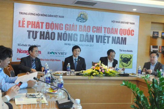 Tháng 10/2018, trao Giải Báo chí toàn quốc “Tự hào nông dân Việt Nam” Tháng 10/2018, trao Giải Báo chí toàn quốc “Tự hào nông dân Việt Nam”