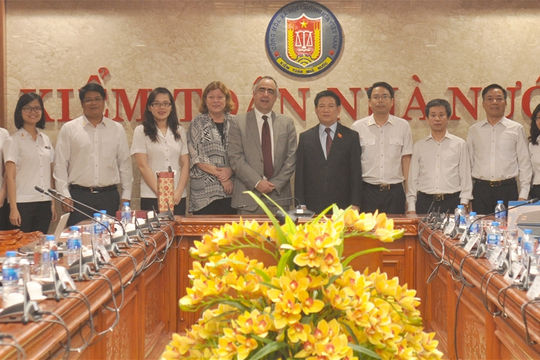 Tổng Kiểm toán Nhà nước Hồ Đức Phớc tiếp Đoàn công tác CAAF