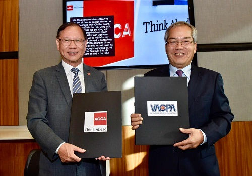 VACPA và ACCA ký Biên bản ghi nhớ về chứng chỉ phối hợp IFRS