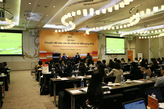PwC hỗ trợ DN tiếp cận chuẩn mực báo cáo tài chính quốc tế - IFRS