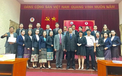 KTNN bế giảng khóa đào tạo cho công chức KTNN Lào