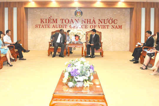 Phó Tổng Kiểm toán Nhà nước Nguyễn Tuấn Anh tiếp Đoàn công tác của Ngân hàng Thế giới