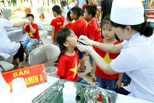 Bổ sung vi chất dinh dưỡng để nâng cao tầm vóc, sức khỏe và trí tuệ