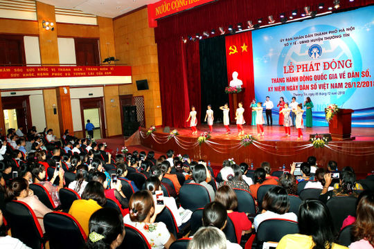 Hà Nội phát động Tháng Hành động quốc gia về Dân số năm 2018