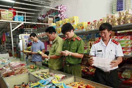 Tập trung thanh, kiểm tra những nhóm sản phẩm tiêu thụ nhiều trong dịp Tết và lễ hội Tập trung thanh, kiểm tra những nhóm sản phẩm tiêu thụ nhiều trong dịp Tết và lễ hội