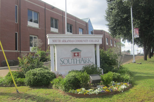 Kiểm toán lên án gian lận, sai sót tại Trường SouthArk