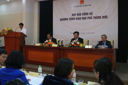 Chương trình giáo dục phổ thông mới: Giảm tải so với chương trình hiện hành