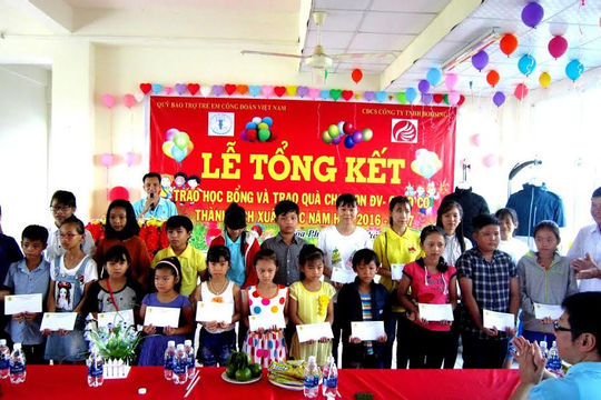 Năm 2018, Qũy Bảo trợ trẻ em Việt Nam huy động được 100 tỷ đồng cho trẻ khó khăn