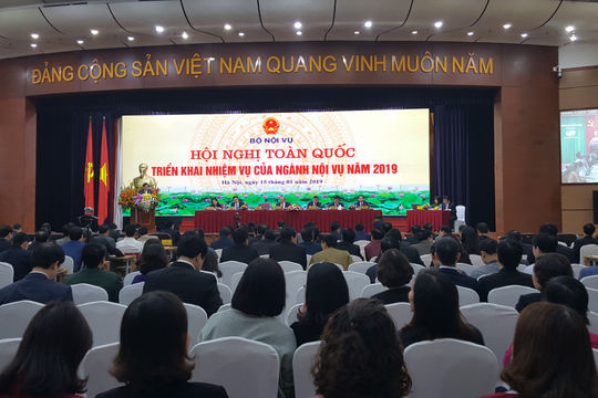 Năm 2019: Dự kiến giảm hơn 44,5 nghìn biên chế hưởng lương