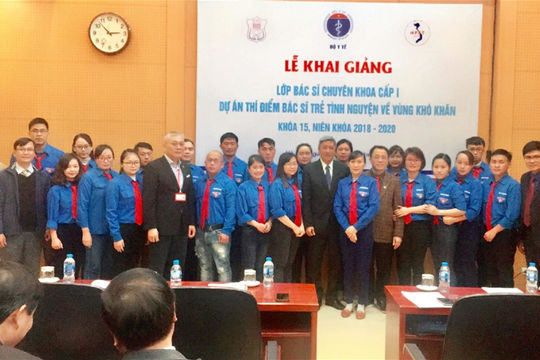 Thêm 22 bác sĩ trẻ tình nguyện về vùng khó khăn