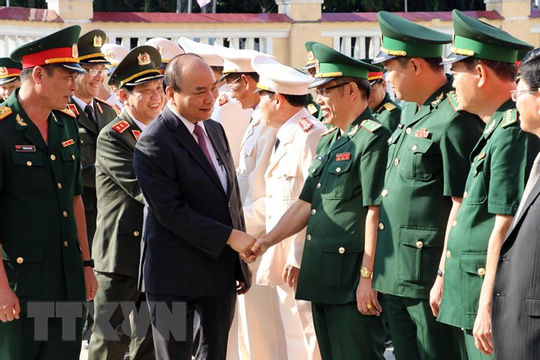 Thủ tướng thăm, chúc Tết lực lượng vũ trang và nhân dân Đà Nẵng Thủ tướng thăm, chúc Tết lực lượng vũ trang và nhân dân Đà Nẵng