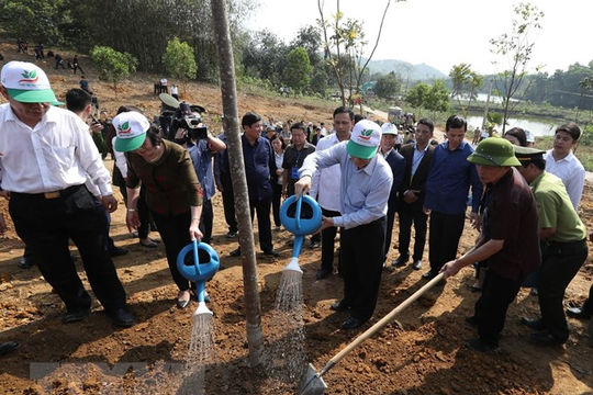 Tổng Bí thư, Chủ tịch nước phát động Tết trồng cây Xuân Kỷ Hợi 2019 Tổng Bí thư, Chủ tịch nước phát động Tết trồng cây Xuân Kỷ Hợi 2019