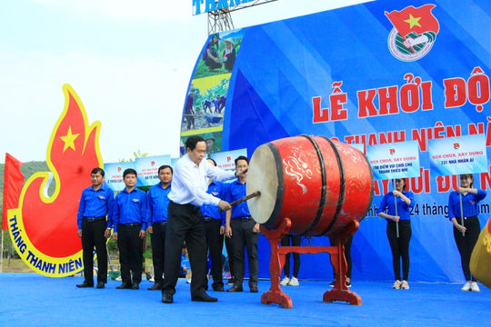 Nêu cao tinh thần tiên phong, sáng tạo của thanh niên