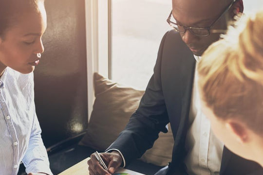 Chung tay góp phần rút ngắn khoảng cách sắc tộc