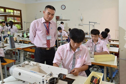 Trường nghề vẫn gặp khó  trong tuyển sinh