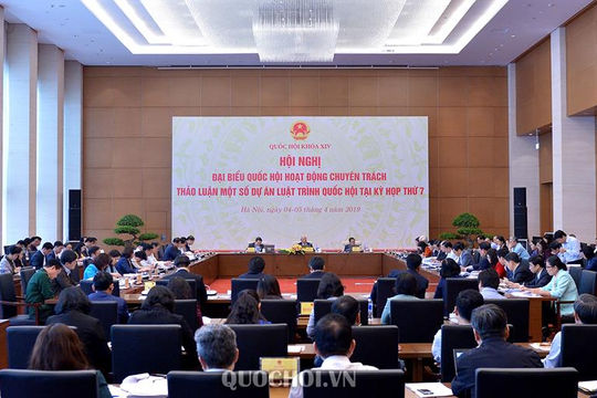 Hội nghị đại biểu Quốc hội hoạt động chuyên trách: Thảo luận về 3 dự án Luật