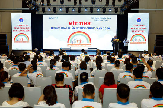 Chung tay cùng tiêm chủng bảo vệ cộng đồng