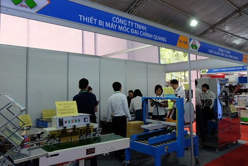 Thúc đẩy đầu tư, kinh doanh  bằng chính sách thuận lợi Thúc đẩy đầu tư, kinh doanh  bằng chính sách thuận lợi