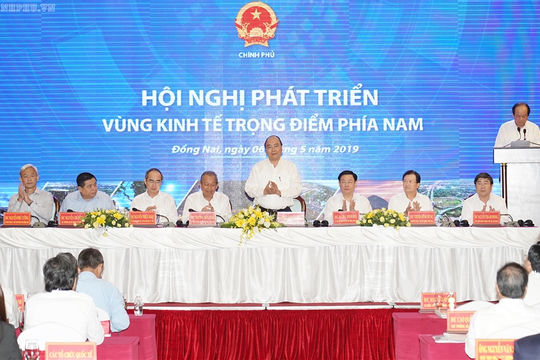 Khai mạc Hội nghị phát triển vùng kinh tế trọng điểm phía Nam