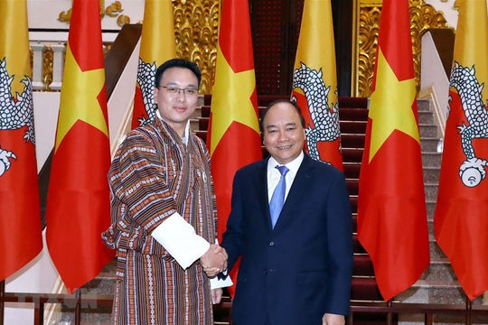 Thủ tướng Nguyễn Xuân Phúc tiếp Chủ tịch Thượng viện Bhutan