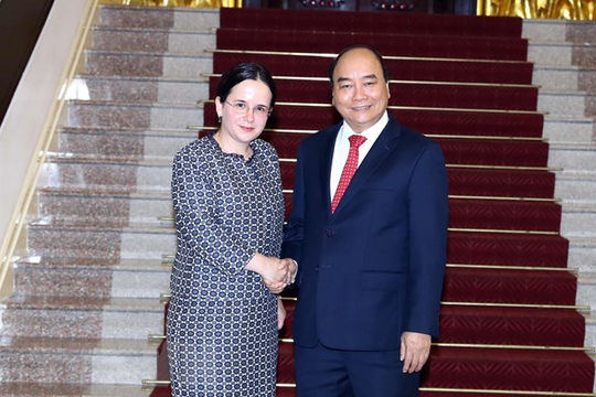 Thủ tướng Nguyễn Xuân Phúc tiếp Quốc vụ khanh Bộ Ngoại giao Romania